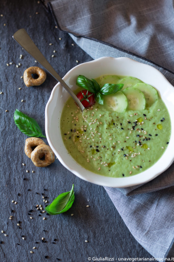 zuppa fredda cetrioli